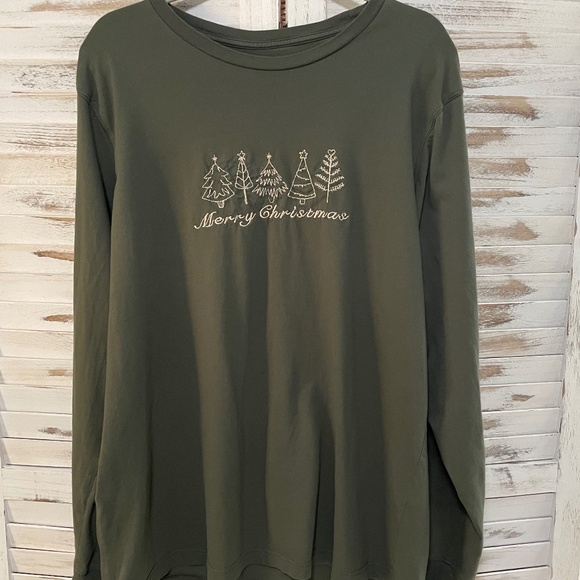 Tops - Christmas T-shirt